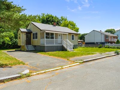 37 Bent Ave