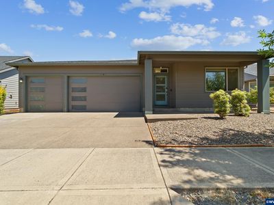 1262 Daylily St
