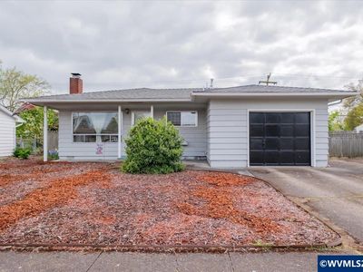 1208 28th Ave SE