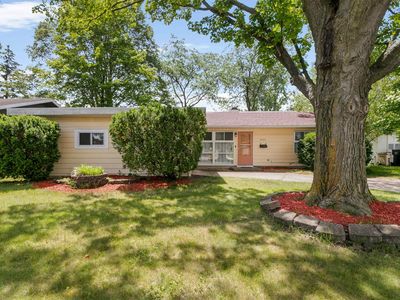 3220 Rexford Dr