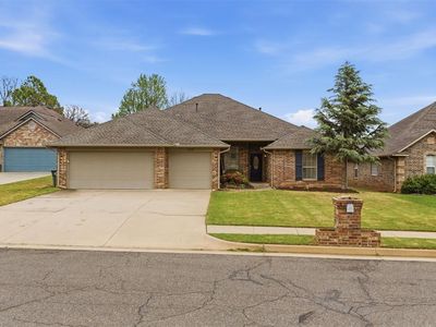 732 W Milan Ct