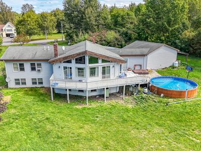 525 Bigelow Hill Road