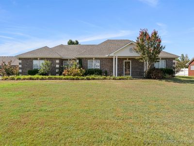 708 W Little Flower Ln