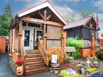 8372 Enchanted Way SE #204
