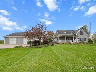 8022 E Vernon Rd