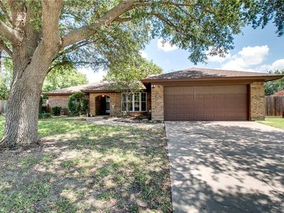 9928 Ivy Leaf Ln