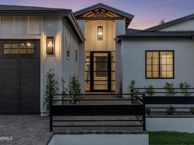 3848 E Fairmount Ave