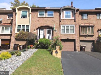 1009 Burnley Ct