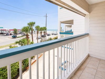 6102 Seawall Blvd #213