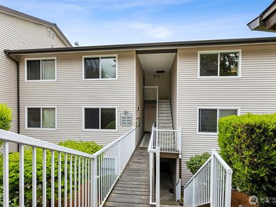 9012 25th Avenue SW #D301