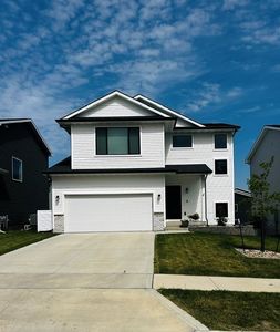 Property at 4719 167th St, Urbandale, IA