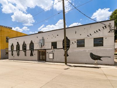 215 N Walton St APT 1