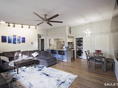 105 Little Oak Lane #105