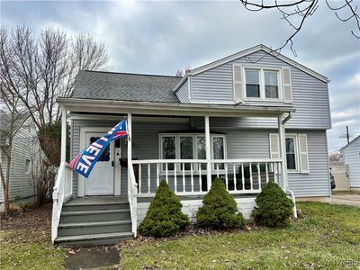 16 Sharon Dr