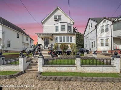 50 Dongan St