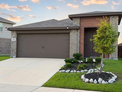 1085 Old Oaks Dr