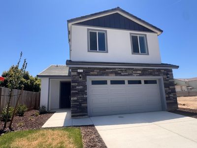 412 W Escalon Ave