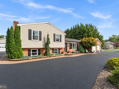 12826 Greensburg Rd