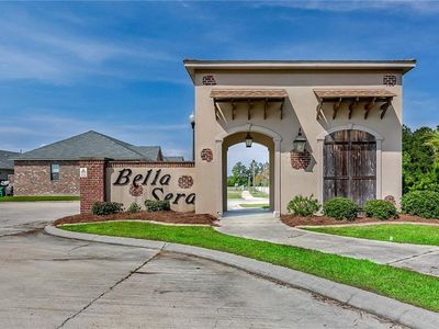 203 Bella Sera Ln