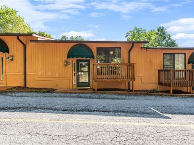 220 Charter Hills Road #B3