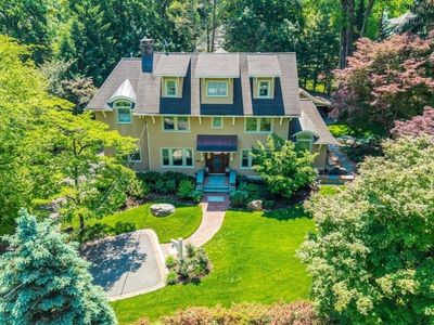74 Ball Rd