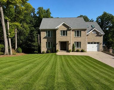 1176 Nelson Dr