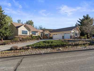 2280 Stowe Dr
