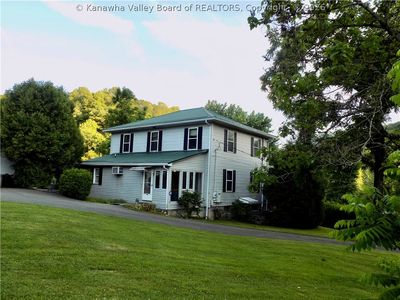 30 Straw Hat Cir