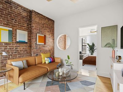 246 E 90th St APT 5B