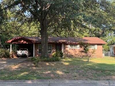 1608 Coker Hampton Dr