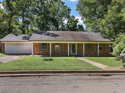 207 E Homewood Dr