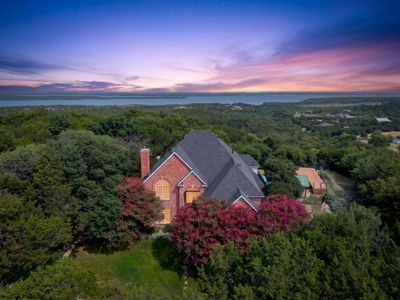 616 Redbud Ct