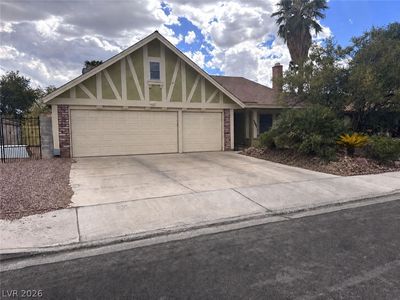1827 Navarre Ln
