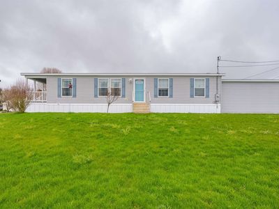 Property at 31 Meredith Drive, Hampstead, NH