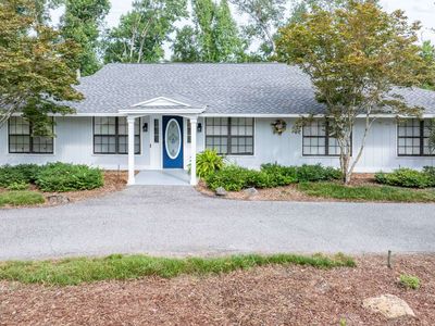 10283 Riverwood Dr