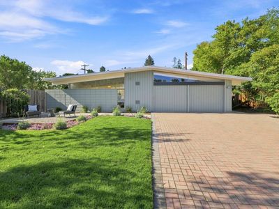 4066 Ben Lomond Dr