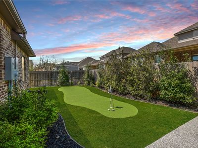2704 Stronghold Cv
