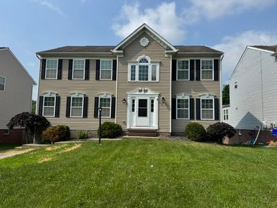 126 Rose Ave