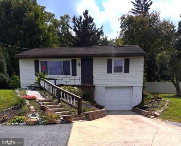 3968 Marietta Ave