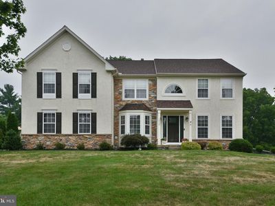 1015 Hickory Ridge Dr