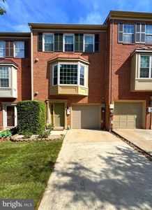15011 Laureland Pl