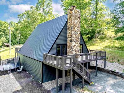 Property at 482 Tomo Rd, Olive Hill, KY