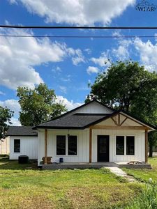 211 W Washington Ave