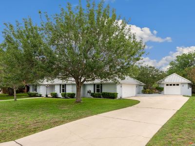 1827 PALACE DR