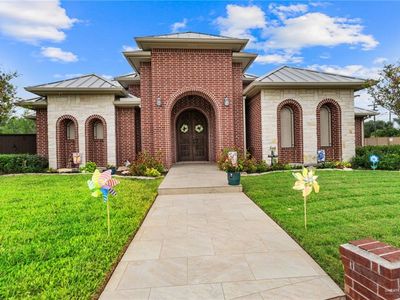 3408 E Stevenson Ave