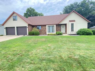 106 White Pine Dr