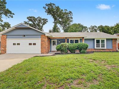 1001 N Dove Dr