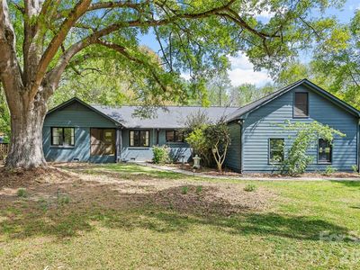 12811 Moores Chapel Rd