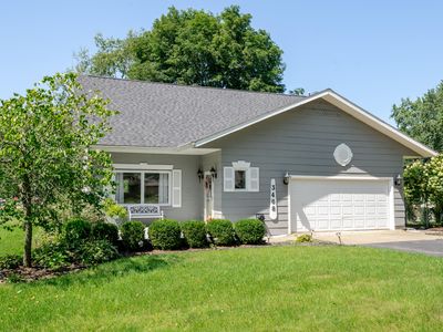3408 Locust Ln