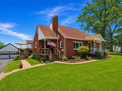 Property at 812 Winfield Rd, Cabot, PA